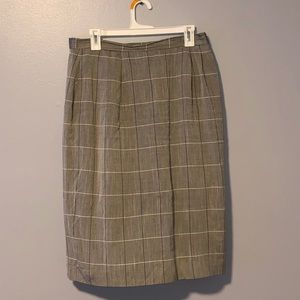 Pleated Pencil Skirt WITH POCKETS!!